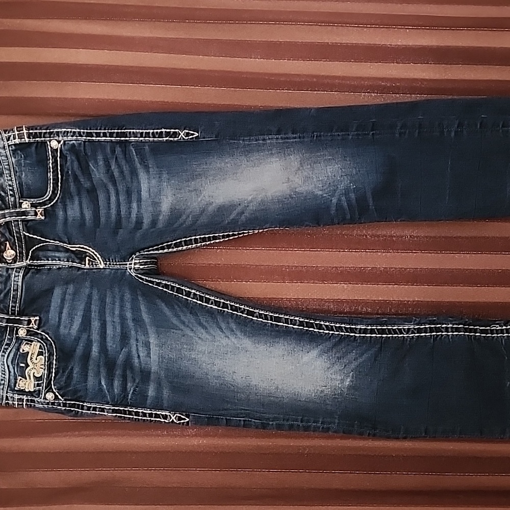 Rock Revival Cropped Jean